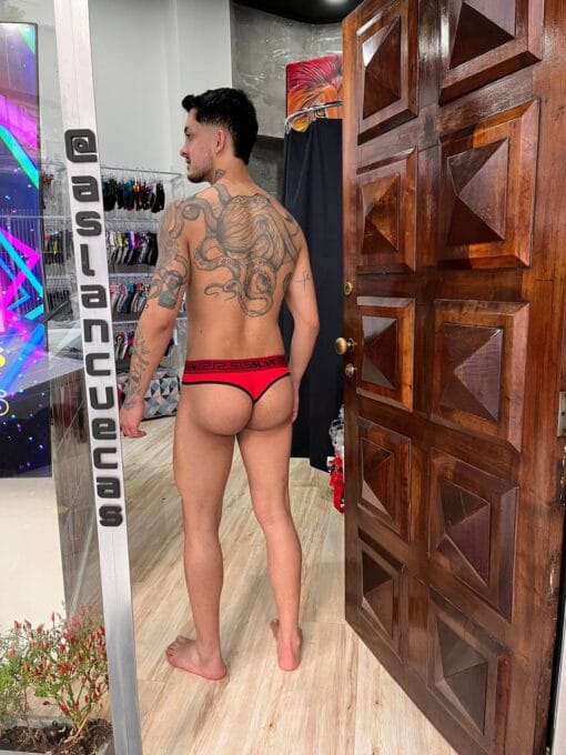 Thong Vermelho line Preto - KC