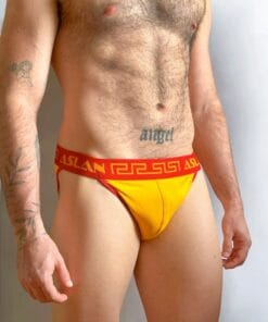 Tanga Amarela line Vermelho