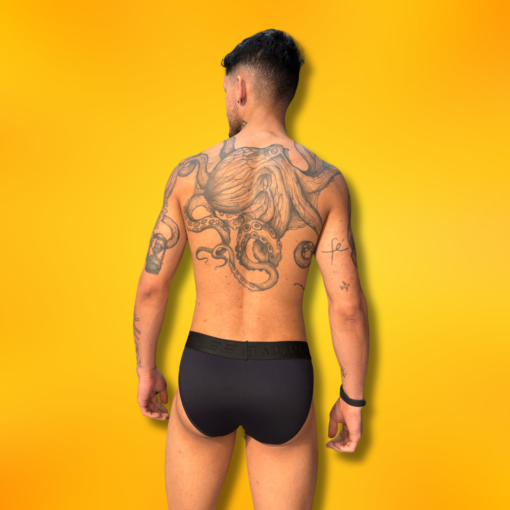 Tanga Preta com Abertura Frontal - Imagem 4