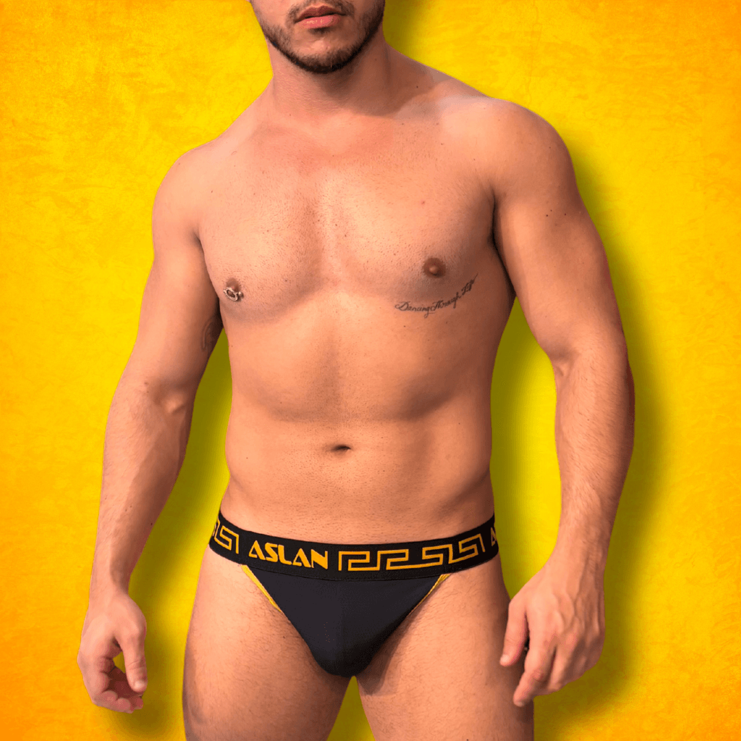 Tanga Preta line Dourado