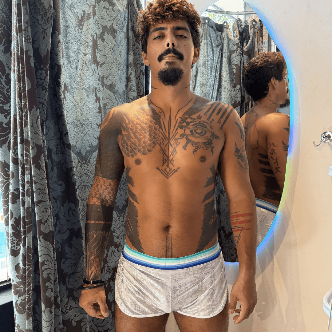Short de Academia Masculino Aslan com Abertura Lateral - Branco e Prata