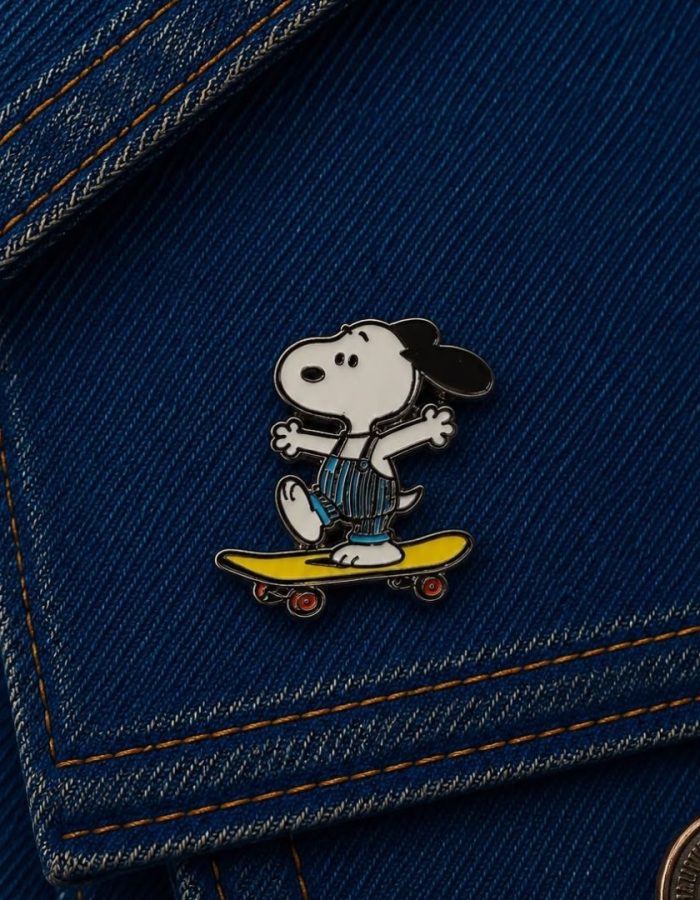 Pin Snoopy skate