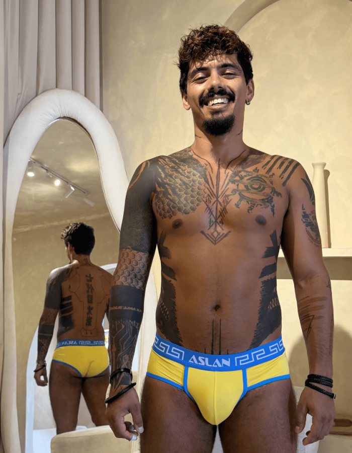Cueca Amarela line Azul