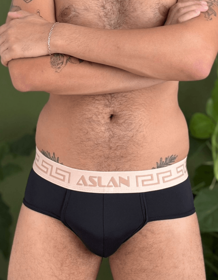 Cueca Preta line Areia