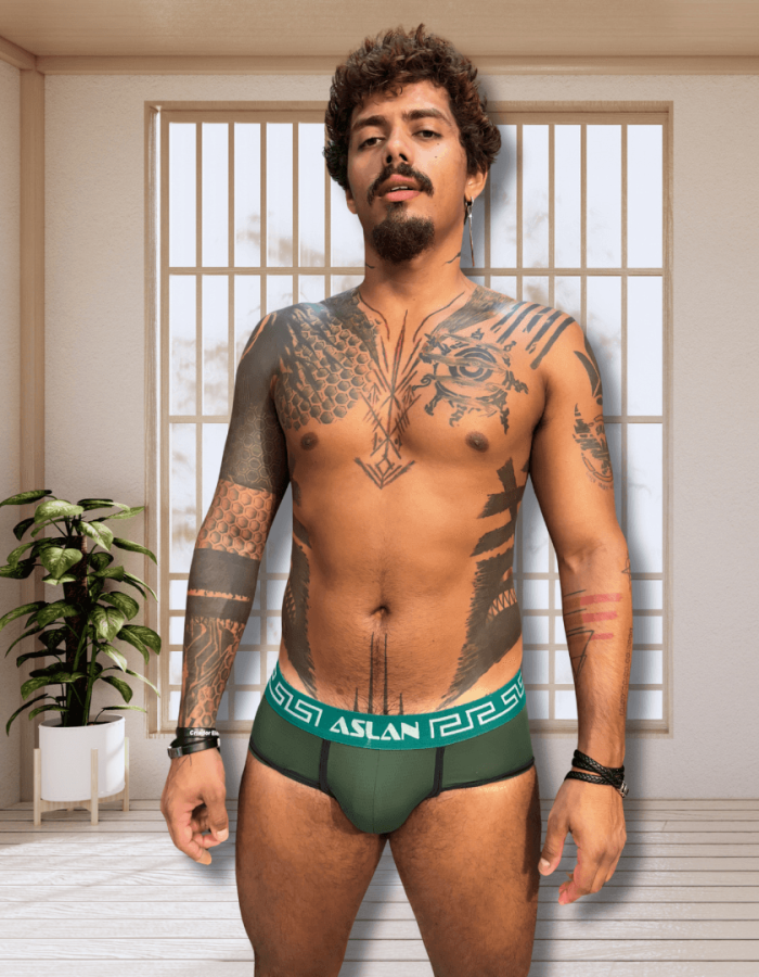 Cueca Verde Dryfit line preto