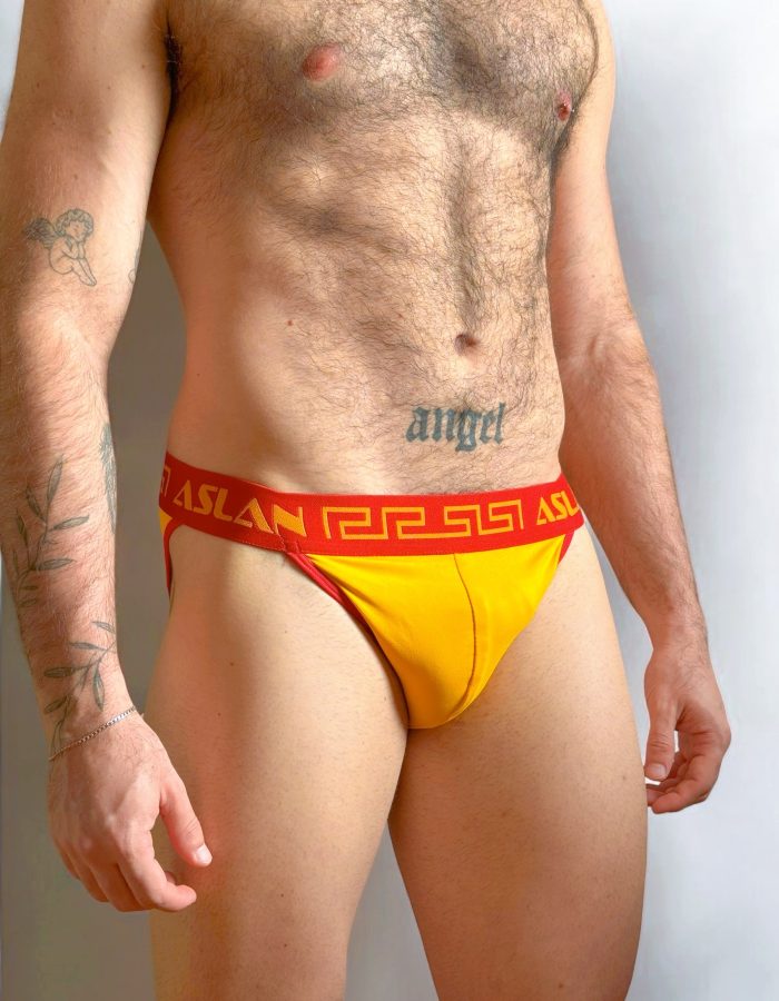 Tanga Amarela line Vermelho