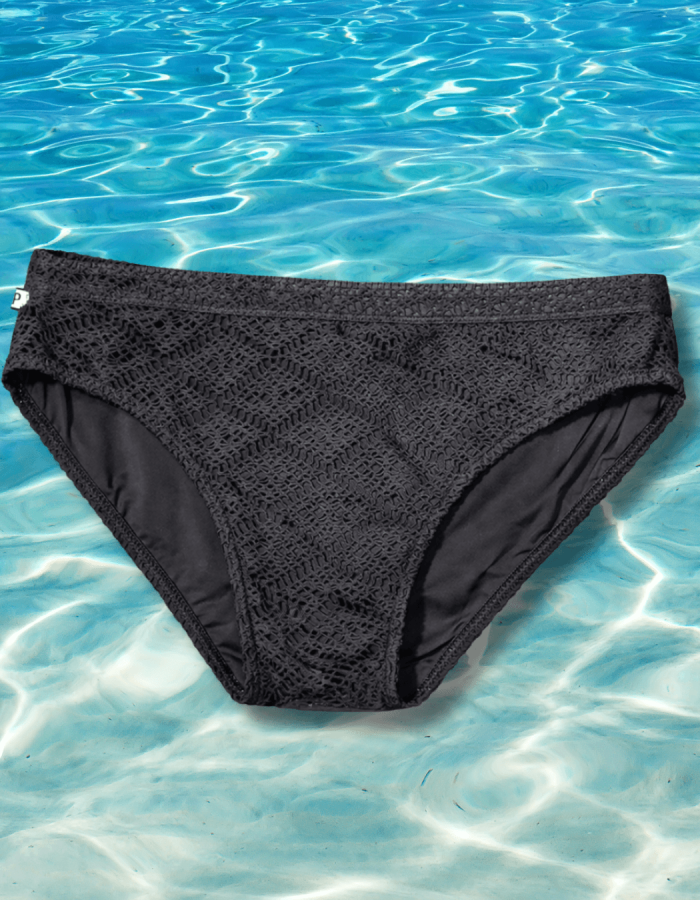 Sunga Preta em Renda Tradicional