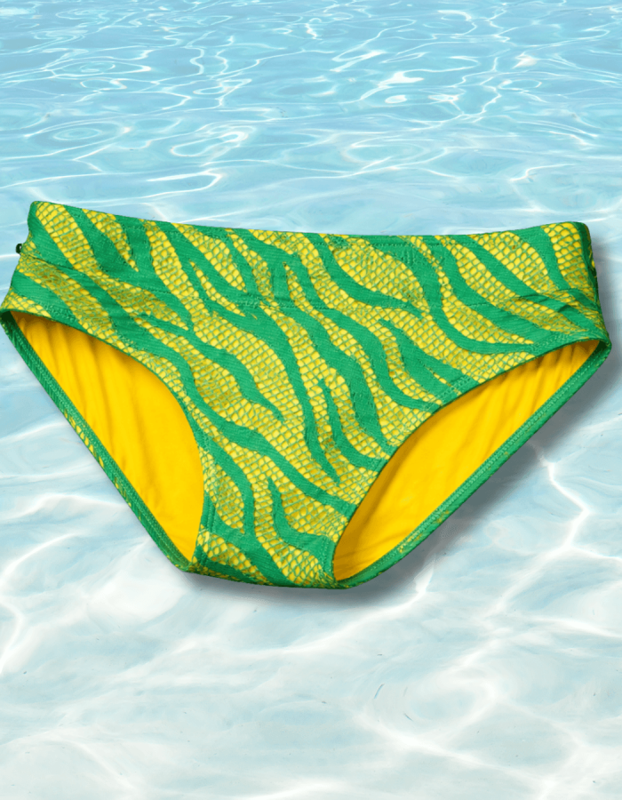 Sunga Amarela em Renda Verde Tradicional