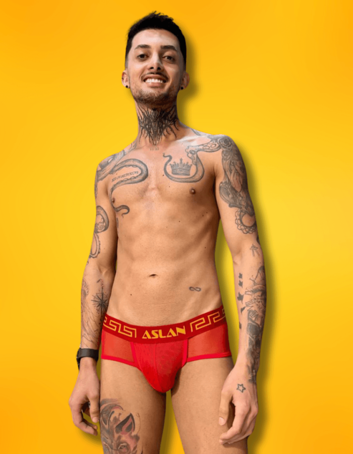 Cueca Vermelha Transparente